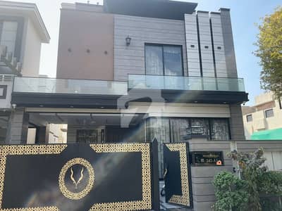 Premium Owner-Built 8 Marla Modern House for Sale | Park Facing | DHA Rahbar Sector A