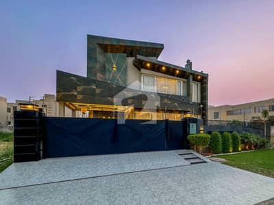 1Kanal Out Standing Top Quality Brand New House With Basement Designed By Mazher Munir For Sale In Dha PHASE 6