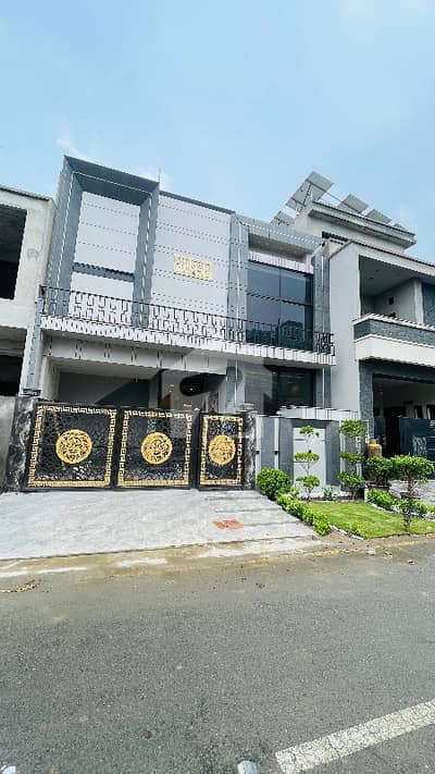ایڈن آچرڈ فیصل آباد میں 4 کمروں کا 5 مرلہ مکان 2.65 کروڑ میں برائے فروخت۔