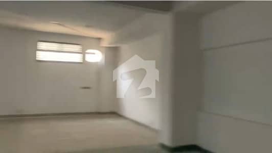 گجّومتہ لاہور میں 7 کنال Studio فیکٹری 15.0 لاکھ میں کرایہ پر دستیاب ہے۔