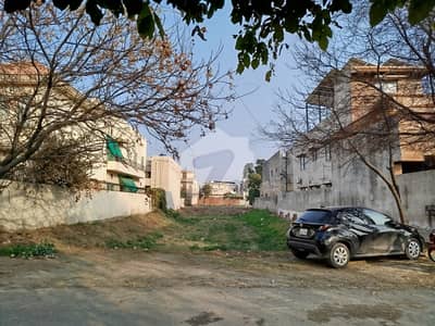 Valencia Town 19 Marla Plot on 60 feet road prime location