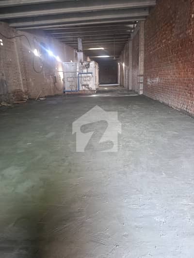 فیروزپور روڈ لاہور میں 1 کنال Studio گودام 1.75 لاکھ میں کرایہ پر دستیاب ہے۔