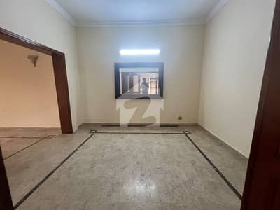 Mian Brother's Offer DHA Pheas 3 House For Rent 160000/- 10Marla 3Bed Room Study Attached Bath TV Lounge Kitchen Drawing Room Dining Room Store