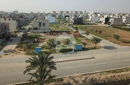 PLOT # D-731/39 RESIDENTIAL PLOT LOCATED IN THE BEST BLOCK OF DHA LAHORE.