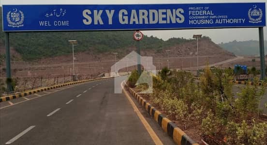Urgent Sale Investor rate Premium 8 Marla All dues clear Plot | Sky Gardens FGEHA