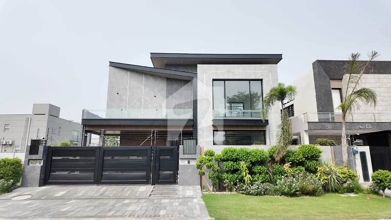 1 Kanal House Is Available For Sale 1 Kanal House Is Available For Sale
