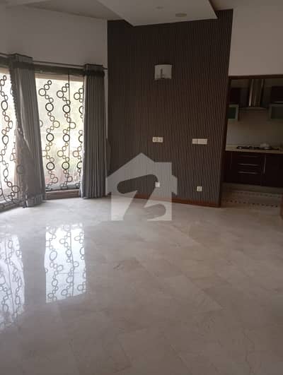 Mian Brother'S Offer DHA Pheas 5 1Kanal Brand New Ultra Modern House For Rent Mian Brother'S Offer DHA Pheas 5 1Kanal Brand New Ultra Modern House For Rent