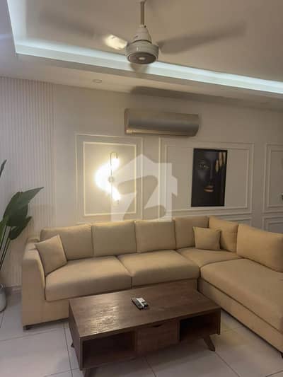 FOR RENT IN G-6/4 CORNER WITH LAWN IN SERVES ROAD WEST SIZE 333 GUZ