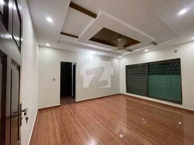 7 Marla double Unit House Available For Rent In abubaker Block Gas Installed
