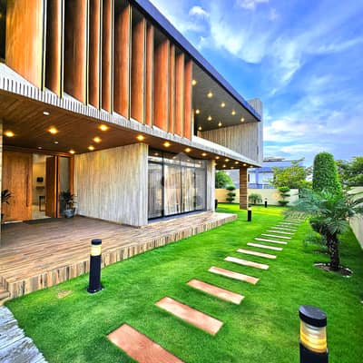 Furnished 2 Kanal Corner House With Pool And Solar For Sale
