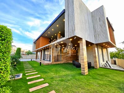 Corner 40 Marla Fully Furnished Designer House Is Available For Sale