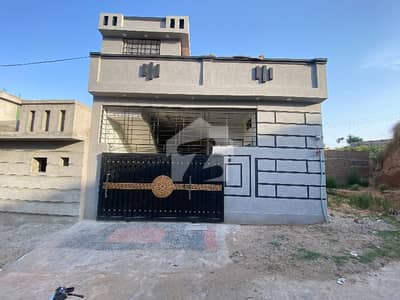 صنوبر سٹی اڈیالہ روڈ,راولپنڈی میں 2 کمروں کا 4 مرلہ مکان 92.0 لاکھ میں برائے فروخت۔ صنوبر سٹی اڈیالہ روڈ,راولپنڈی میں 2 کمروں کا 4 مرلہ مکان 92.0 لاکھ میں برائے فروخت۔