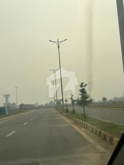 5 Marla Residential Plot In DHA Phase 8 - Block Z4 Is Available