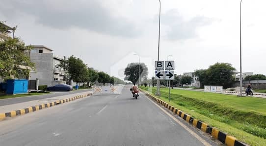 Ideal Residential Plot In Lahore Available For Rs. 8500000