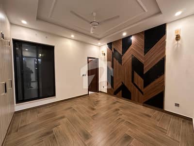 3 Marla Brand New House Available For Rent 3 Marla Brand New House Available For Rent