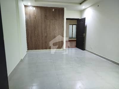 Wardha Hamna Flat 2bedroom Available For Rent