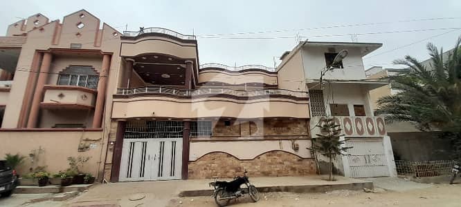ایئرپورٹ روڈ کراچی میں 8 کمروں کا 10 مرلہ مکان 4.25 کروڑ میں برائے فروخت۔ ایئرپورٹ روڈ کراچی میں 8 کمروں کا 10 مرلہ مکان 4.25 کروڑ میں برائے فروخت۔