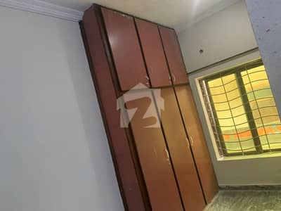 Kanal Lower Ground Portion Available For Rent