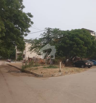 750 Sq. Yards Corner 100 Feet Road West Open Plot In Block 1-A Joher
