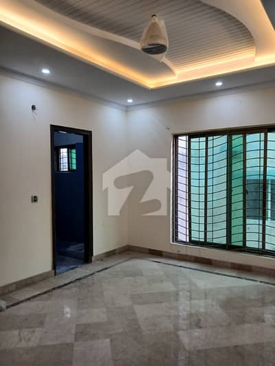 1 Kanal Upper Portion Available For Rent Only For Silent Office