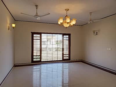 500 YARDS BUNGALOW UPPER PORTION FOR RENT IN DHA PHASE 7 EXT. MOST ELITE CLASS LOCATION IN DHA KARACHI