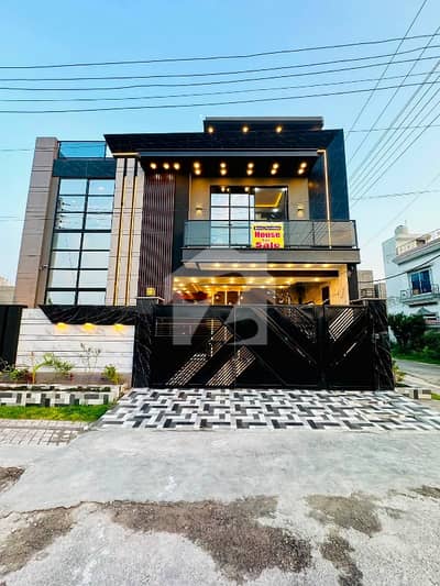 8 Marla brand new double story corner house available for sale