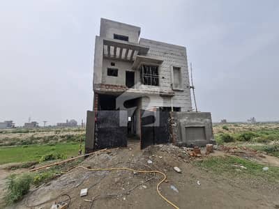 نیو لاهور سٹی لاہور میں 4 کمروں کا 5 مرلہ مکان 95.0 لاکھ میں برائے فروخت۔