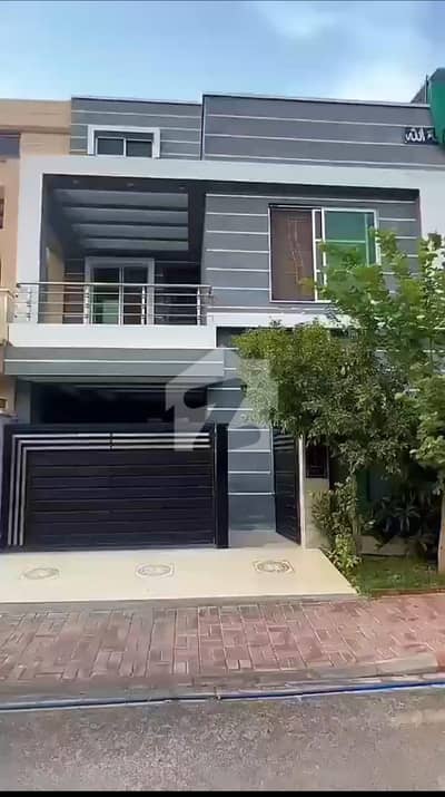 5 Marla Slightly Used House For Sale In BB Block Sector D Bahria Town Lahore