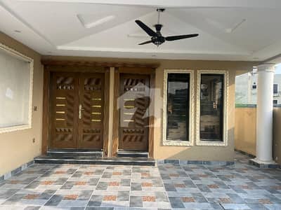 12 Marla Owner Build House in ph 7 12 Marla Owner Build House in ph 7