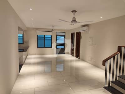 600 Square Yards House For Rent In F-6