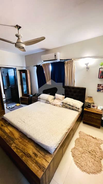 Spacious 4 Bed DD Apartment with Lift & Parking | Big Bukhari | DHA Phase 6. Spacious 4 Bed DD Apartment with Lift & Parking | Big Bukhari | DHA Phase 6.
