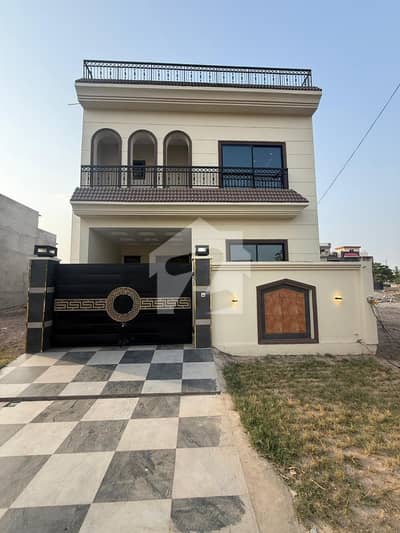 سٹی ہاؤسنگ ۔ بلاک سی سٹی ہاؤسنگ فیز 1,سٹی ہاؤسنگ,ملتان میں 4 کمروں کا 5 مرلہ مکان 1.25 کروڑ میں برائے فروخت۔ سٹی ہاؤسنگ ۔ بلاک سی سٹی ہاؤسنگ فیز 1,سٹی ہاؤسنگ,ملتان میں 4 کمروں کا 5 مرلہ مکان 1.25 کروڑ میں برائے فروخت۔
