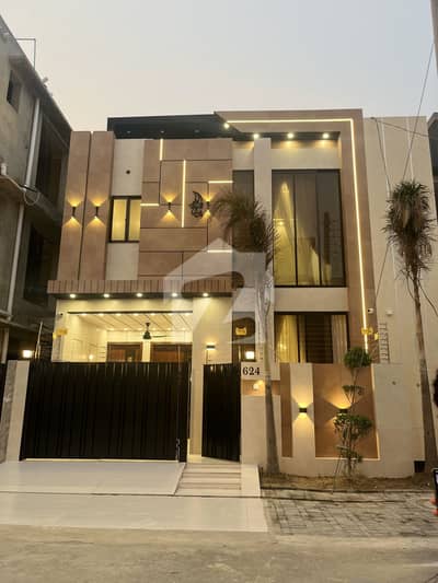 5 Marla Modern Design House For Sale 5 Marla Modern Design House For Sale
