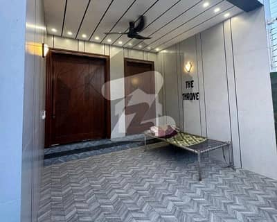 5 Marla Modren Design House Available For Sale Most Primum Location Near To LGs ANd Naqas Sachool All Facilities Available Here. . .