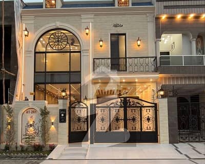Central Park A1 Block Extraordinary House For Sale Primium Location Facing Park Extra Feature . . .