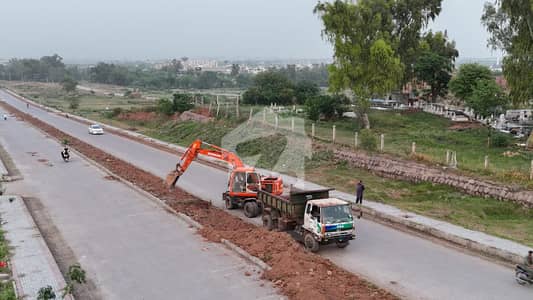 پارک انکلیو 3 پارک انکلیو,اسلام آباد میں 5 مرلہ رہائشی پلاٹ 1.25 کروڑ میں برائے فروخت۔