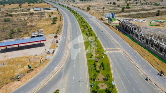 ڈی ایچ اے ڈیفینس بہاولپور میں 8 مرلہ کمرشل پلاٹ 7.25 کروڑ میں برائے فروخت۔