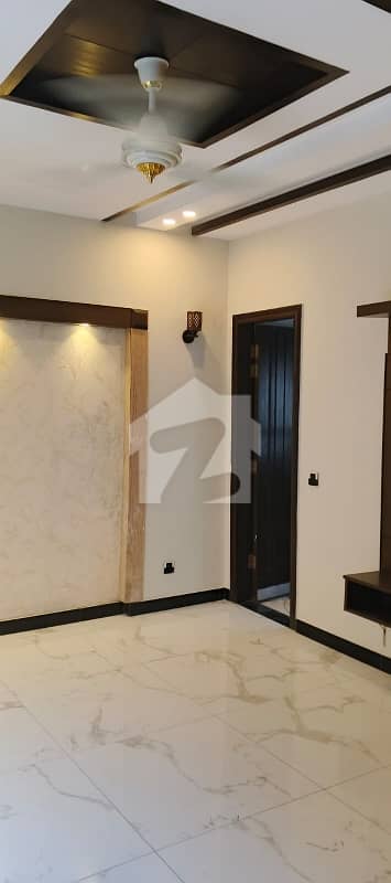 10 Marla House For Rent