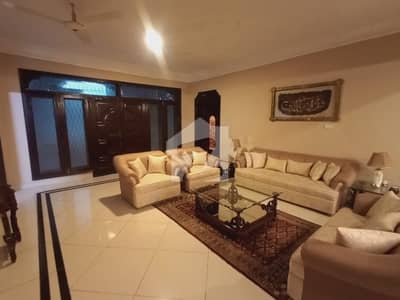 Well Maintained 3 Beds Luxury Ground Portion Available For Rent In F-7