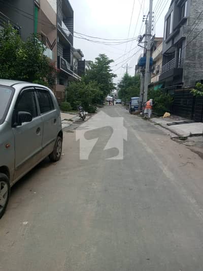 بسم اللہ ہاؤسنگ سکیم ۔ اقبال بلاک بسم اللہ ہاؤسنگ سکیم,جی ٹی روڈ,لاہور میں 5 مرلہ رہائشی پلاٹ 97.5 لاکھ میں برائے فروخت۔ بسم اللہ ہاؤسنگ سکیم ۔ اقبال بلاک بسم اللہ ہاؤسنگ سکیم,جی ٹی روڈ,لاہور میں 5 مرلہ رہائشی پلاٹ 97.5 لاکھ میں برائے فروخت۔