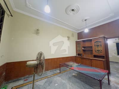 بی او آر ۔ بورڈ آف ریوینیو ہاؤسنگ سوسائٹی لاہور میں 3 کمروں کا 3 مرلہ مکان 72.0 ہزار میں کرایہ پر دستیاب ہے۔
