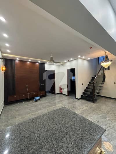 10 Marla Beautiful House For Sale In DHA Phase 03 Z Block 10 Marla Beautiful House For Sale In DHA Phase 03 Z Block
