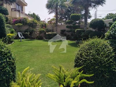 ڈی ایچ اے فیز 6 ڈی ایچ اے ڈیفینس,کراچی میں 6 کمروں کا 2 کنال مکان 42.0 کروڑ میں برائے فروخت۔ ڈی ایچ اے فیز 6 ڈی ایچ اے ڈیفینس,کراچی میں 6 کمروں کا 2 کنال مکان 42.0 کروڑ میں برائے فروخت۔