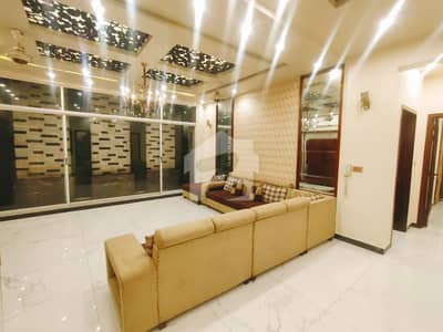 1 KANAL CORNOR HOUSE FOR SALE NEAR TO CANAL ROAD FAISALABAD