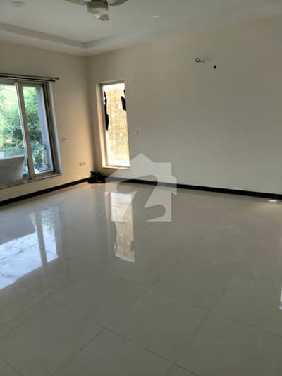 i-8 independent Upper Portion Is Available For Rent Included Solar in Prime location of Islamabad