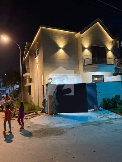 5.5 Marla Brand New Corner House for Sale in Etihad Town Phase 1 Royal Enclave 2 (R2) Block | Near Park | Deal House Real Estate 5.5 Marla Brand New Corner House for Sale in Etihad Town Phase 1 Royal Enclave 2 (R2) Block | Near Park | Deal House Real Estate