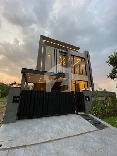 8 Marla Out Class Stylish Luxury Bungalow For Sale In DHA Phase 9 Town Lahore 8 Marla Out Class Stylish Luxury Bungalow For Sale In DHA Phase 9 Town Lahore