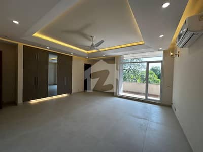 ایف ۔ 11 اسلام آباد میں 4 کمروں کا 1 کنال مکان 25.0 کروڑ میں برائے فروخت۔ ایف ۔ 11 اسلام آباد میں 4 کمروں کا 1 کنال مکان 25.0 کروڑ میں برائے فروخت۔