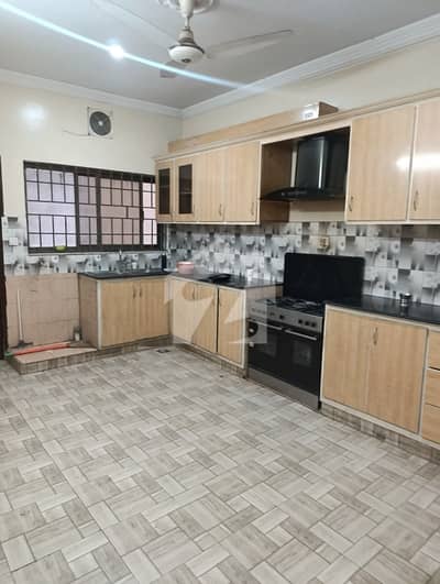 60x100 666 Gaz Upper portion for Rent G-14/4