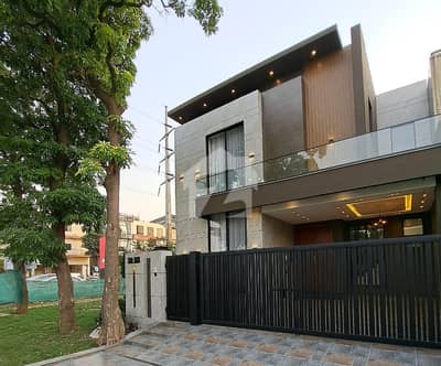 10 Marla Luxury House for Sale in DHA Phase 4, Lahore
